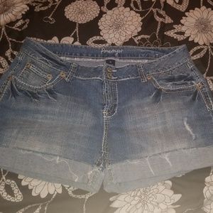 Amethyst jean shorts